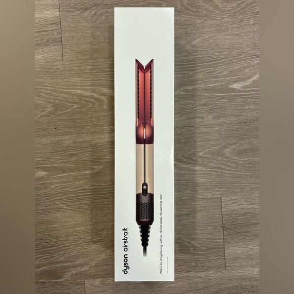 Dyson Airstrait Straightener – Brand New Sealed – Authentic - Picture 5 of 6